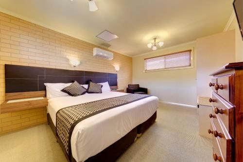 Albury Georgian Motel & Suites (Comfort Inn & Suites Georgian)3