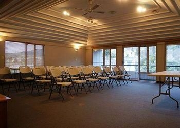 Quality Hotel Leisure Lodge0