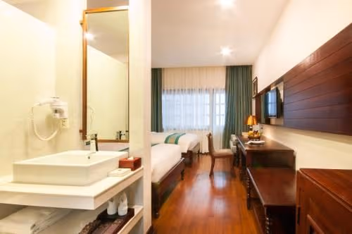 Deluxe Double or Twin Room