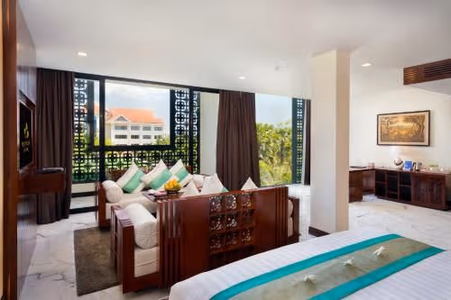 Staycation Offer - Lotus Suite Packages 1 time meal