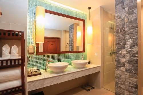 Landmark Double Room - Round Trip Airport Transfer