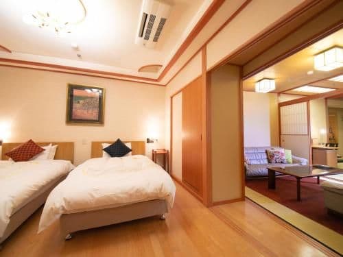 Suite with Spa Bath