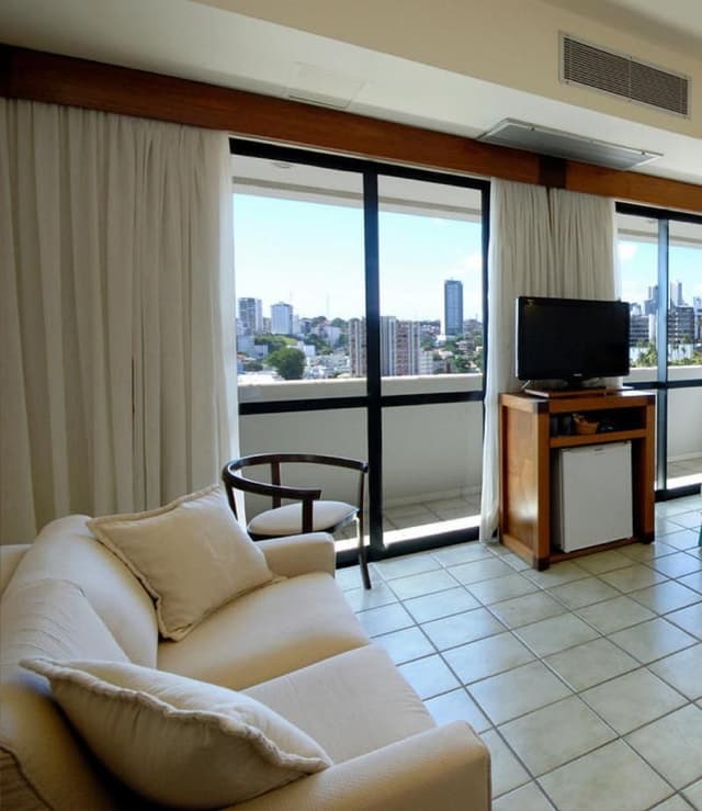 TWIN LUXURY