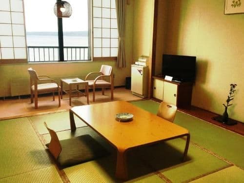 Japanese-Style Room with Lake View