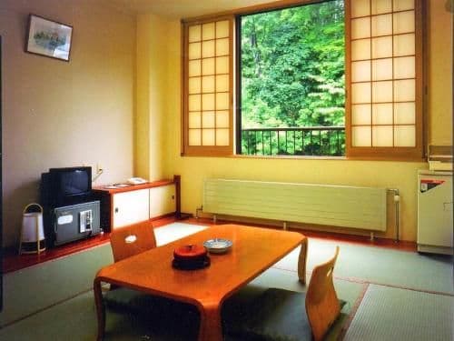 Japanese-Style Room