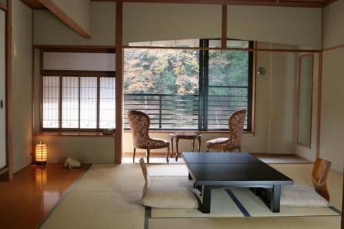 Japanese-Style Room