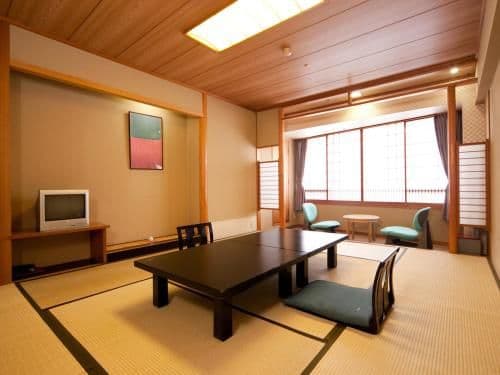Japanese-Style Quadruple Room