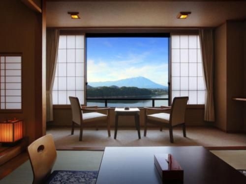 สึนะงิ ออนเซน โฮเต็ล ชิอง (Tsunagi Onsen Hotel Shion)0