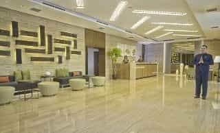 Grand Whiz Kelapa Gading Grand Whiz Kelapa Gading
