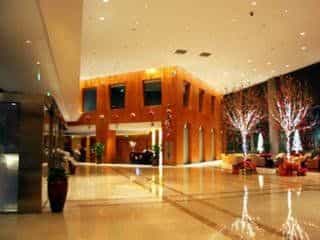 Traders Upper East Hotel