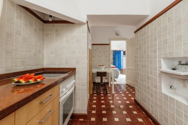 APARTMENT SUPERIOR