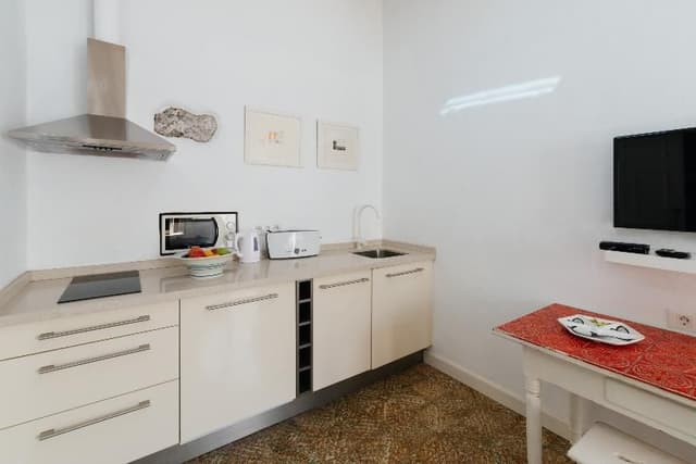 APARTMENT SUPERIOR