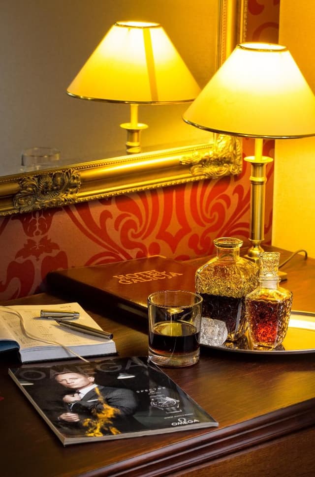 SINGLE STANDARD