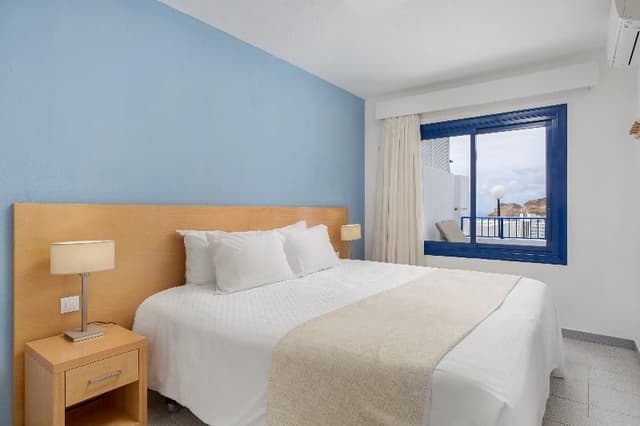 APARTMENT ONE BEDROOM
