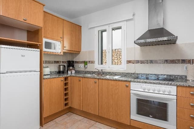APARTMENT CAPACITY 6 TWO BEDROOMS