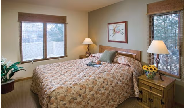 DOUBLE ONE BEDROOM