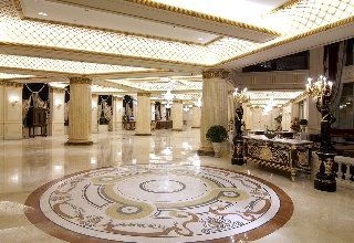 โรงแรม เลอ มิดิ (Le Midi Hotel)0