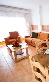 Royal Sunset Beach Club3