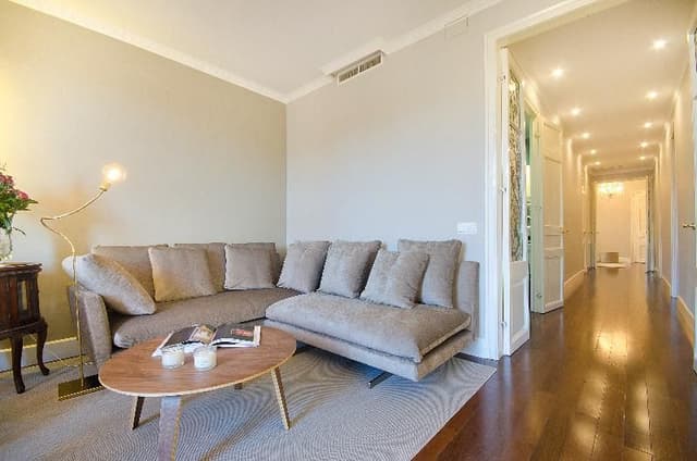 APARTMENT CAPACITY 6 THREE BEDROOM