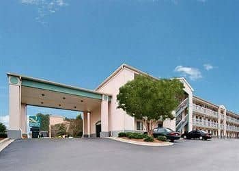 Quality Inn & Suites Quality Inn & Suites