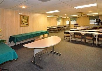 Comfort Inn & Conference Center4