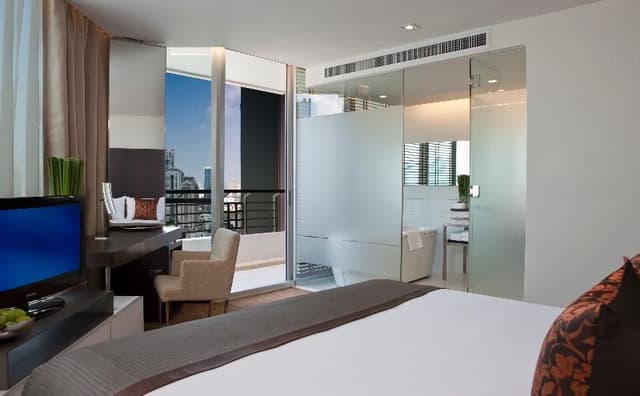 SUITE TWO BEDROOMS