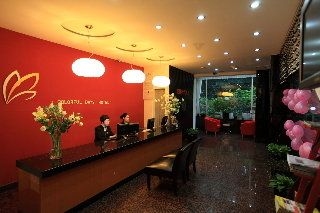 Colorful days hotel0