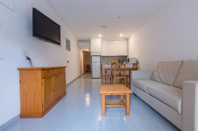 APARTMENT ONE BEDROOM