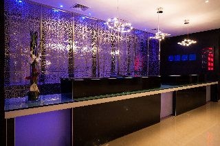 Atlas Sky Airport Hotel0