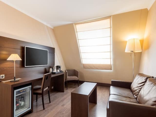 JUNIOR SUITE STANDARD