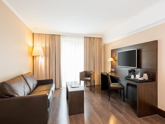 JUNIOR SUITE STANDARD