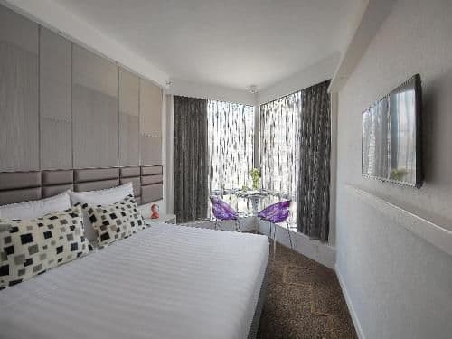 Room #5504641