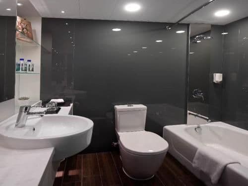 Room #5504641
