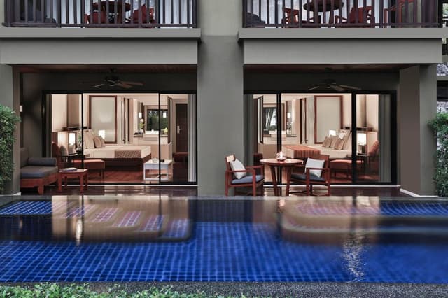 SUITE TWO BEDROOMS