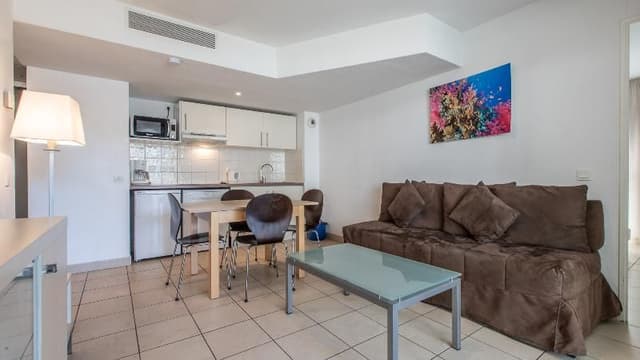 APARTMENT CAPACITY 6 TWO BEDROOMS