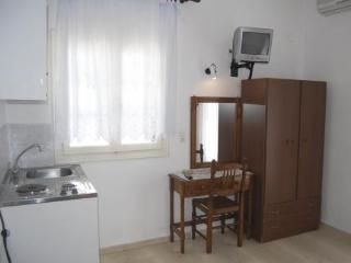 Villa Aretousa2