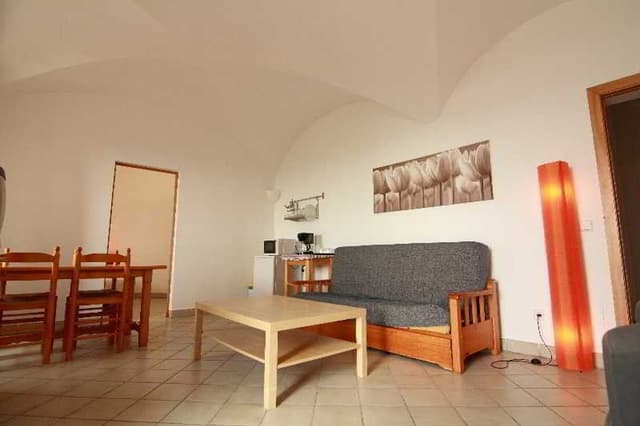 APARTMENT CAPACITY 6 TWO BEDROOMS