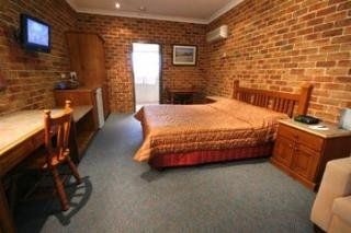BEST WESTERN A Trapper's Motor Inn2