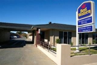 BEST WESTERN Wyndhamere Motel3