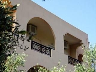 Vardis Olive Garden Hotel3