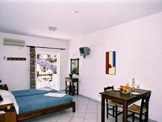 Niriides Hotel Apartments Studios2