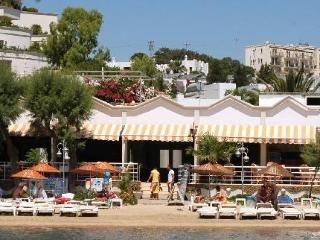 Turihan Beach Hotel0
