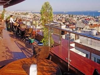 Grand Madrid Hotel4