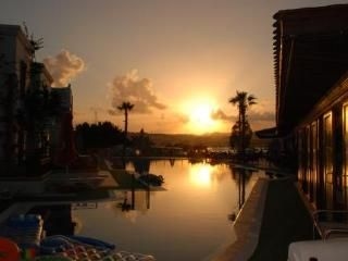 Tropicana Beach Hotel1