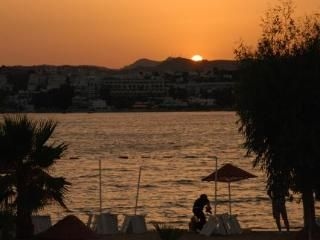 Tropicana Beach Hotel0