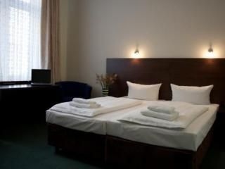 Arta Lenz Hotel0