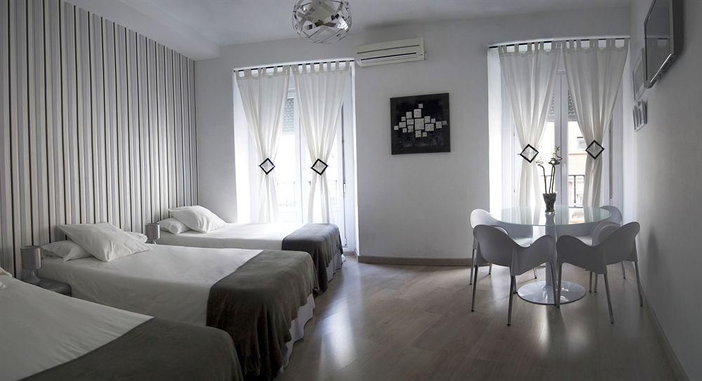 Hostal Gala Madrid3