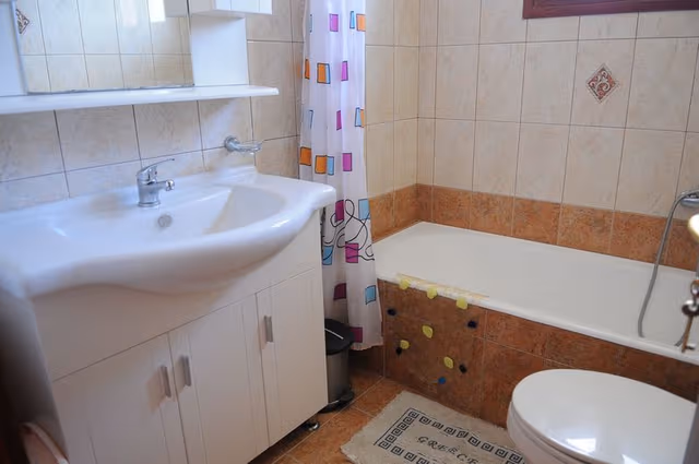 APARTMENT TWO BEDROOMS
