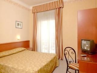 โฮเทล ออโรร่า มิลาน (Hotel Aurora Milan)3