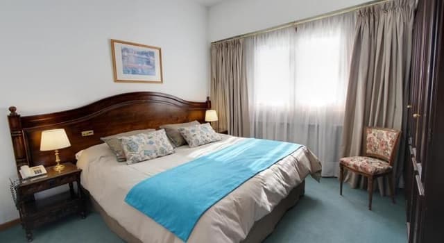 DOUBLE ONE BED